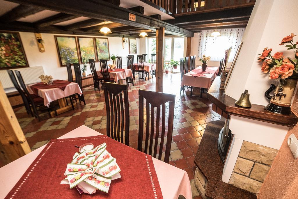 Gosciniec Czapla Bed and Breakfast Dywity Exteriör bild